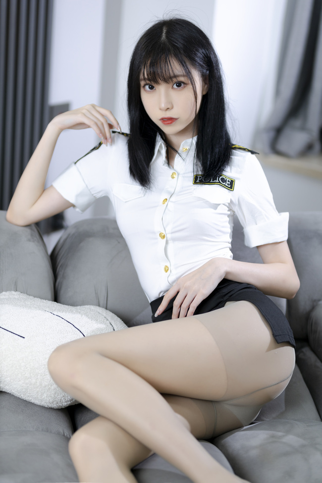 许岚LAN – NO.008 灰丝制服[40P-516MB]-1